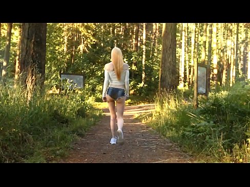 ❤️ Mooie vrouw beweegt langzaam, geen naakt video ❤❌ Sex video at porn nl.sex78.ru